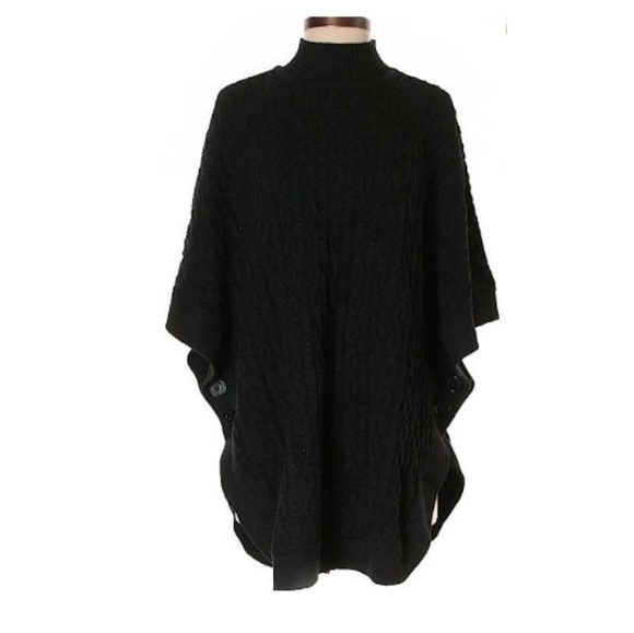 Black XS Poncho - Picture 1 of 5